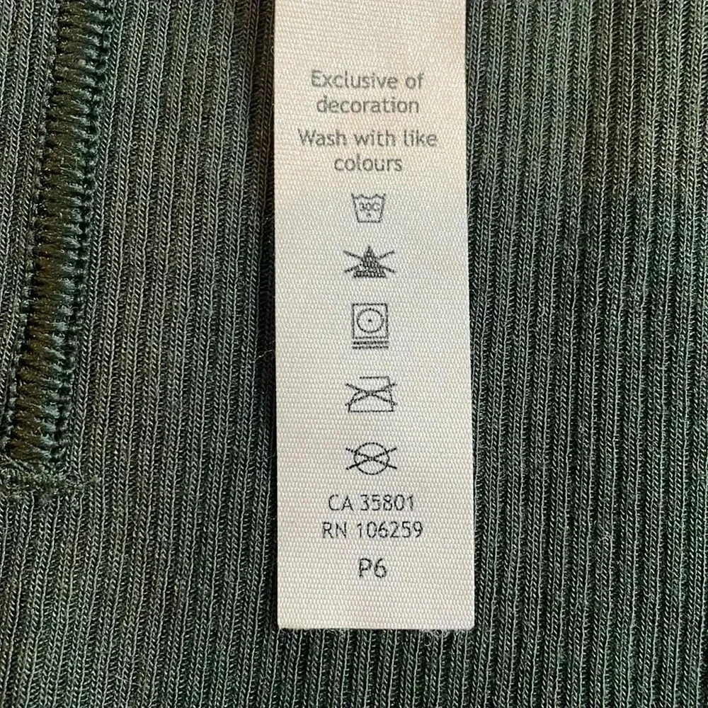 Lululemon top - Picture 3 of 8